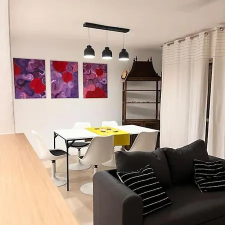 Apartamento Sunshine Serenity Coast Retreat