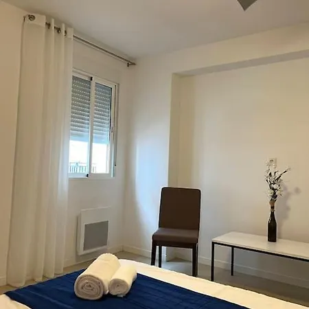Sunshine Serenity Coast Retreat Apartamento Estepona